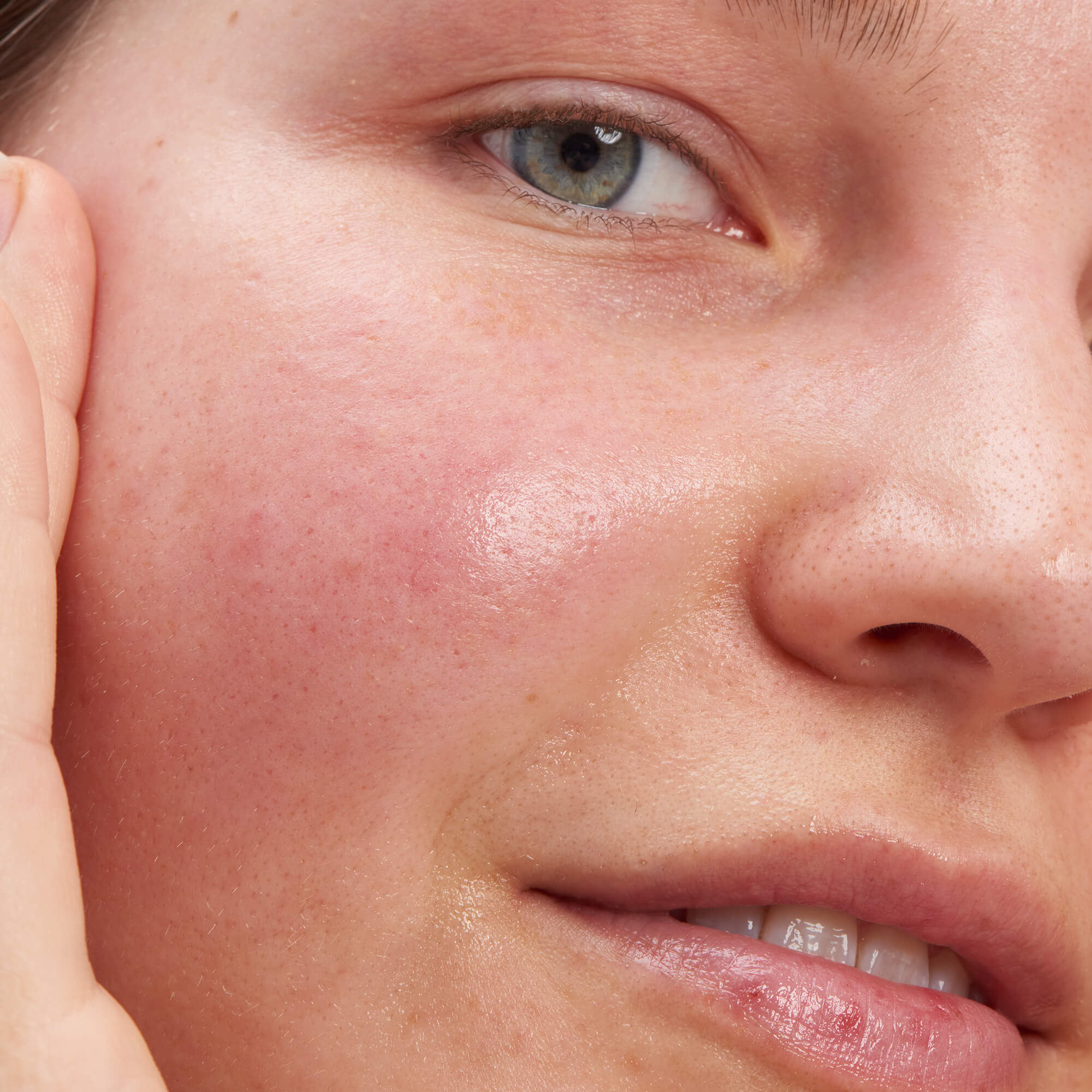 GLYCOLIC ACID EXFOLIATING TONER (TÓNICO EXFOLIANTE CON ÁCIDO GLICÓLICO)
